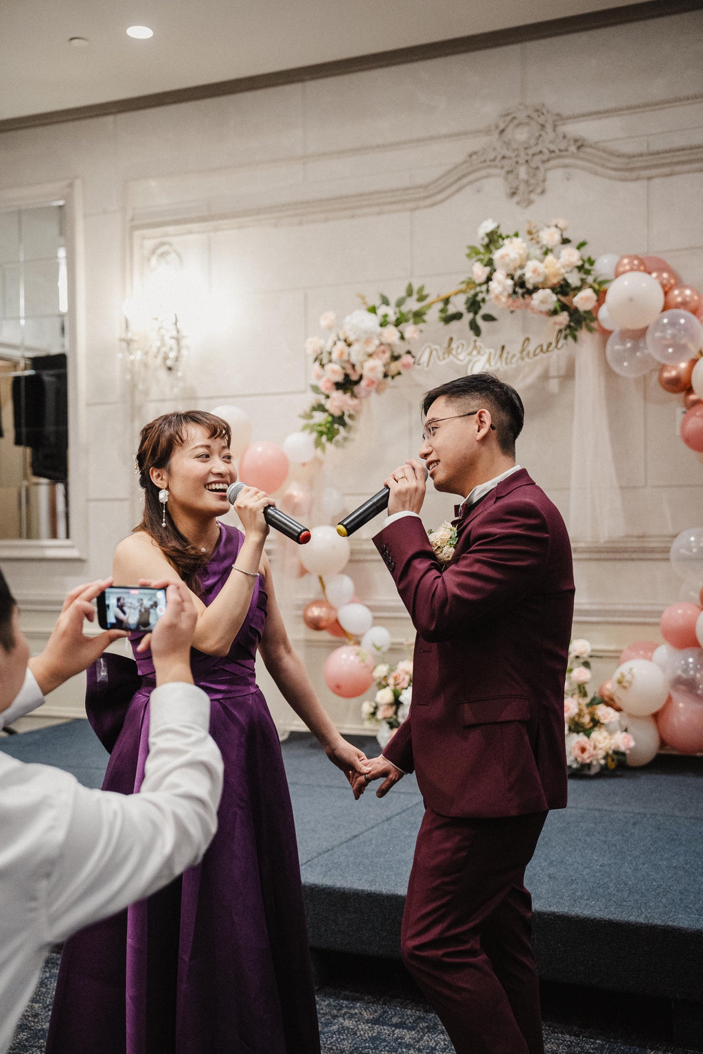 Round Arch with Florals and Balloons