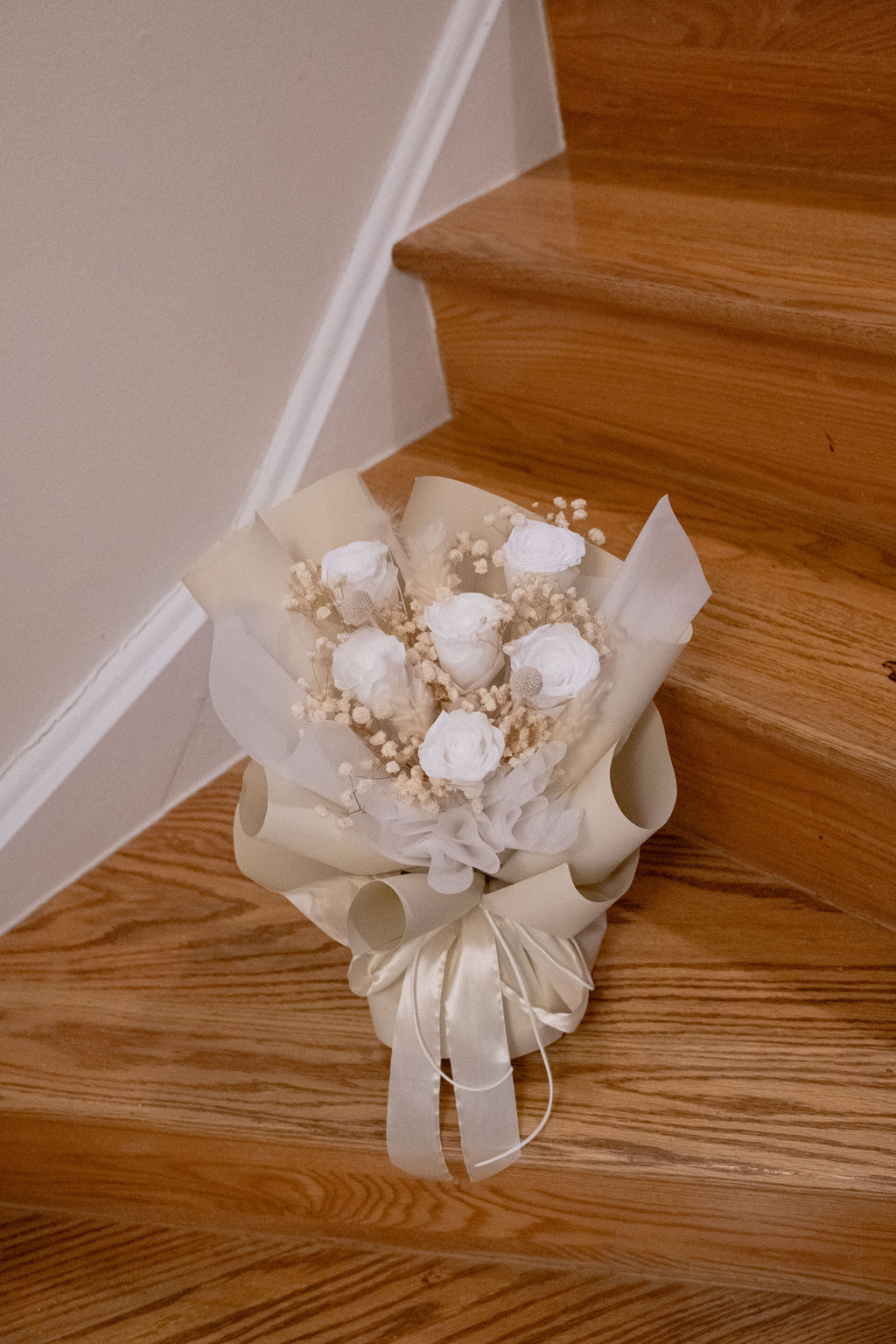 Latte Preserved Roses