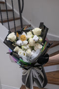 Black & White Graduate Bouquet