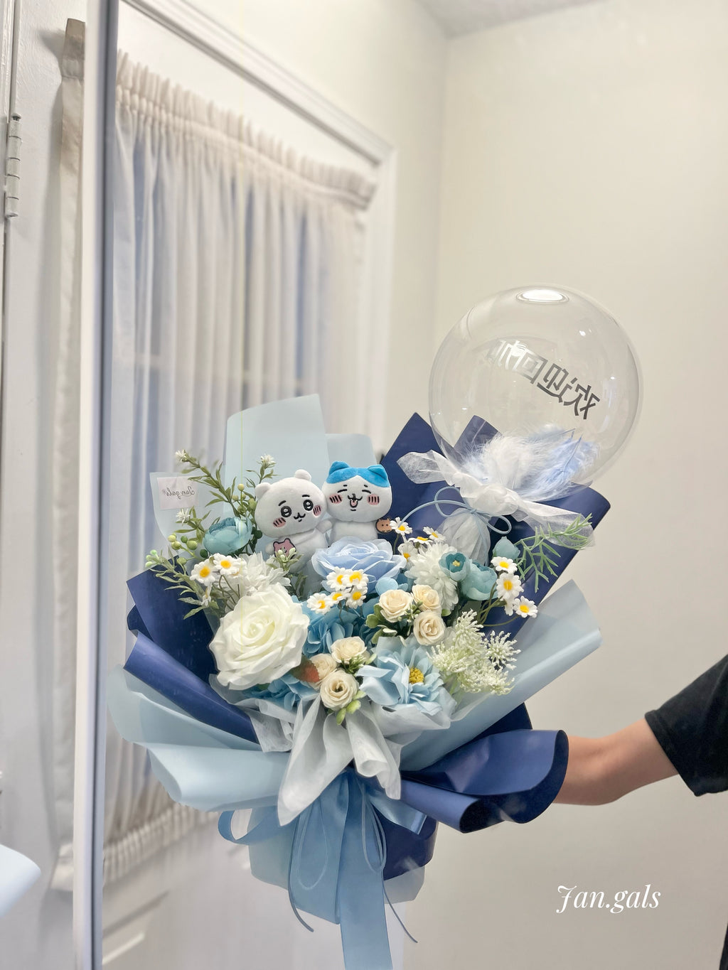 Chiikawa Couple Bouquet
