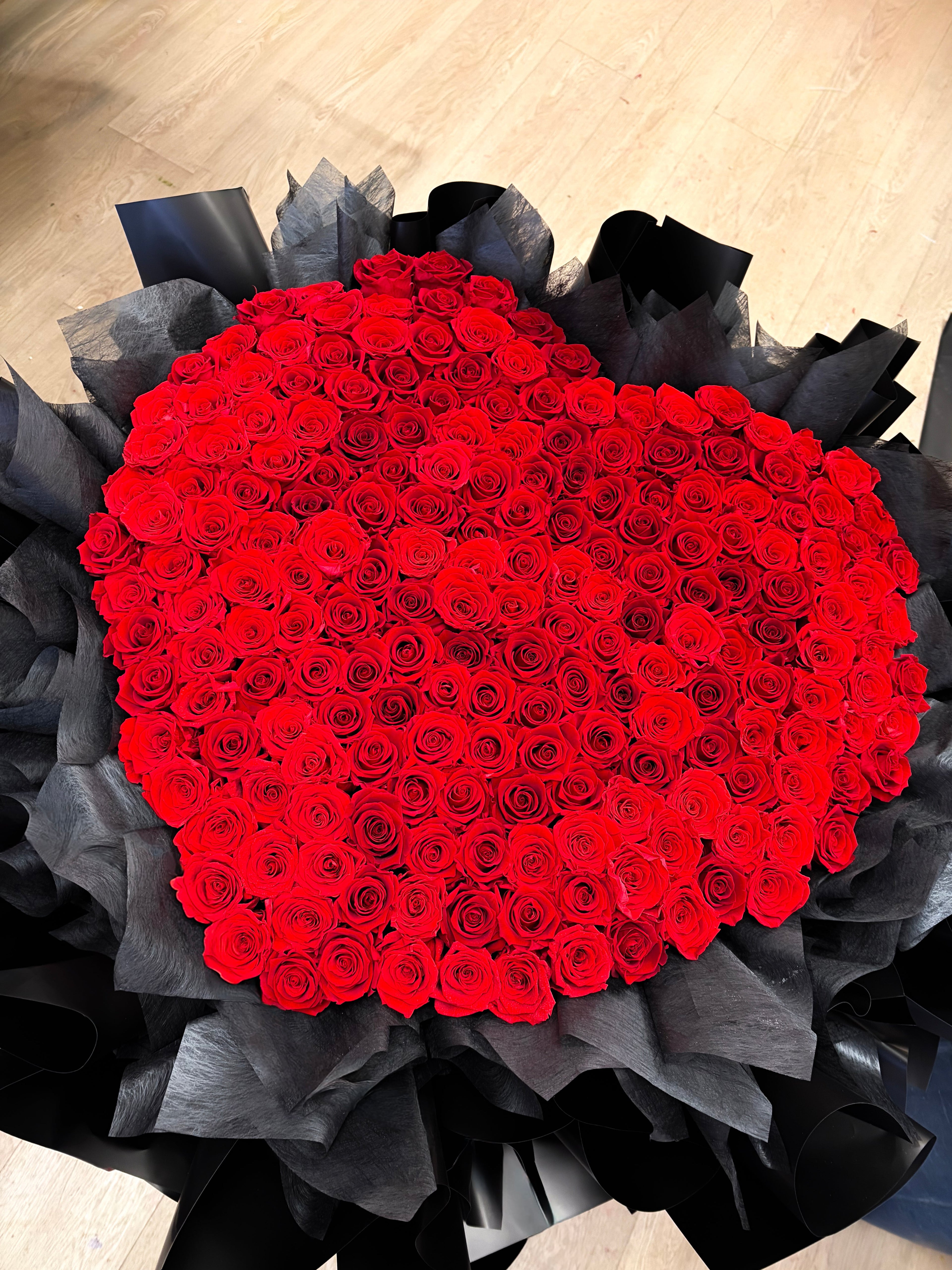 99/199 Fresh - Red Romance