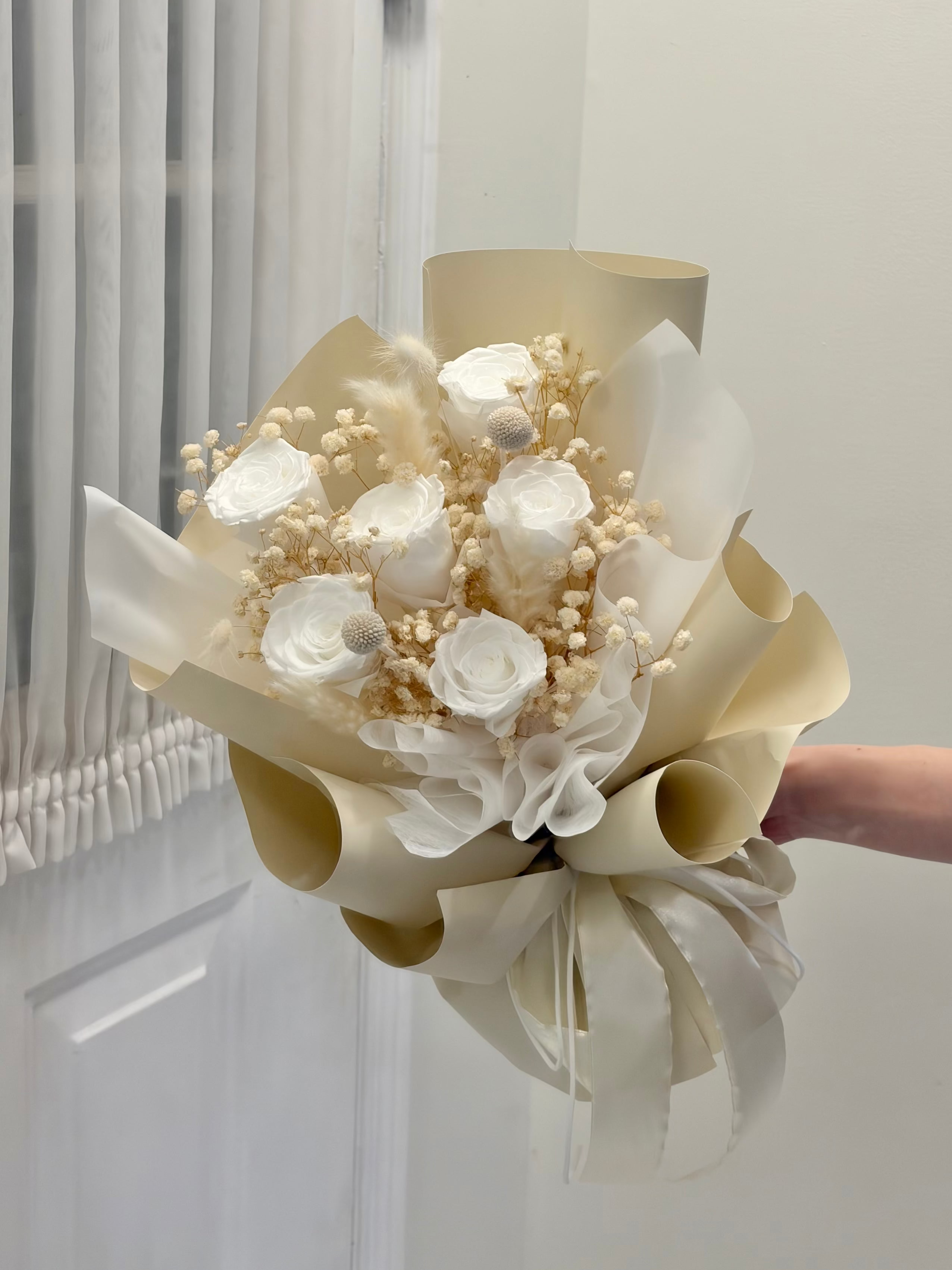 Latte Preserved Roses